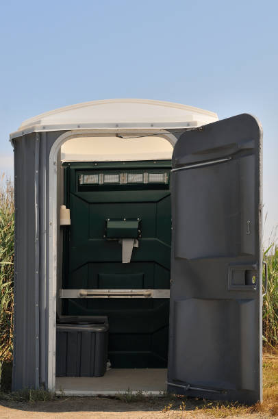 Best Portable restroom trailer rental  in Spanay, WA